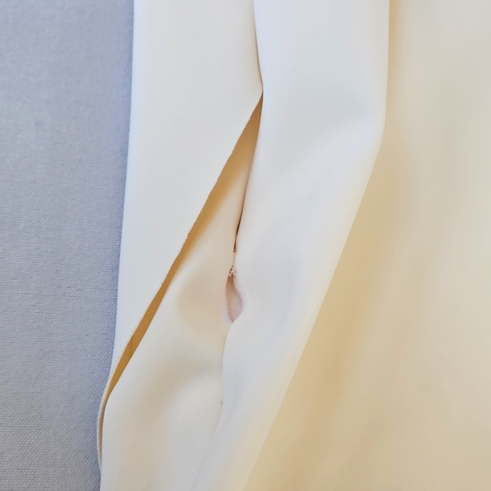 NWT! Chiara Boni One-Shoulder Front-Slit Wrap Gown Size 8 - Picture 16 of 16